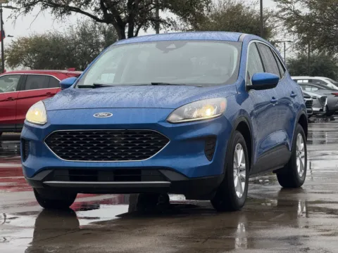 Another view of 2020 Ford Escape SE for sale in Alvin, TX at Auto Boutique Texas