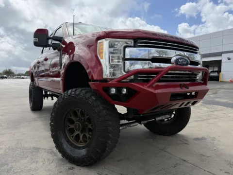 Photos of 2017 Ford Super Duty F-250 SRW Lariat for sale in Alvin, TX at Auto Boutique Texas