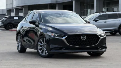 Photos of 2019 Mazda Mazda3 Sedan w Select Pkg for sale in Alvin, TX at Auto Boutique Texas