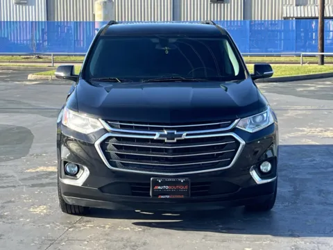 Another view of 2019 Chevrolet Traverse LT Cloth for sale in Alvin, TX at Auto Boutique Texas