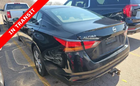 More photos of 2021 Nissan Altima 2.5 S at Auto Boutique Texas, TX