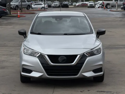 More photos of 2021 Nissan Versa S at Auto Boutique Texas, TX