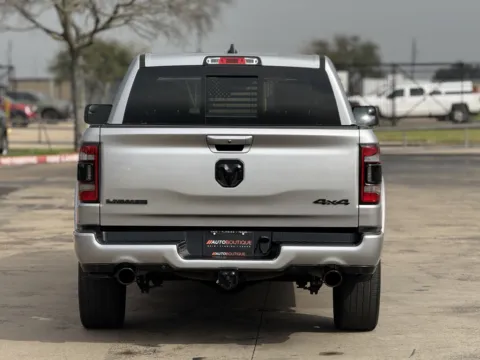 More photos of 2022 Ram 1500 Laramie at Auto Boutique Texas, TX