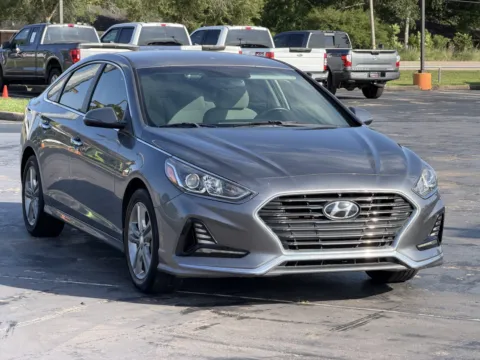 Photos of 2018 Hyundai Sonata SEL for sale in Alvin, TX at Auto Boutique Texas