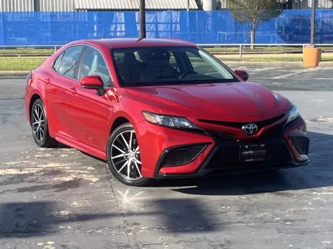 Photos of 2021 Toyota Camry SE Nightshade for sale in Alvin, TX at Auto Boutique Texas