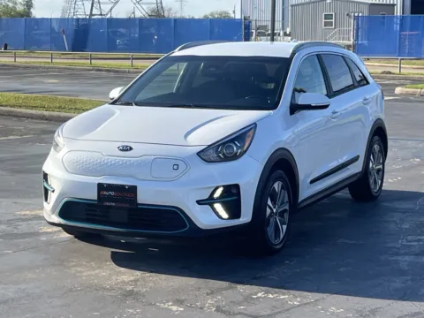 More photos of 2020 Kia Niro EV EX at Auto Boutique Texas, TX