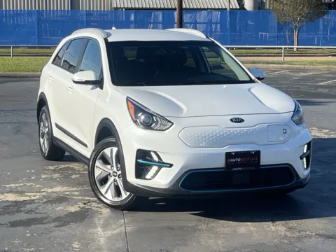 Photos of 2020 Kia Niro EV EX for sale in Alvin, TX at Auto Boutique Texas