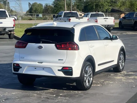 More photos of 2020 Kia Niro EV EX at Auto Boutique Texas, TX