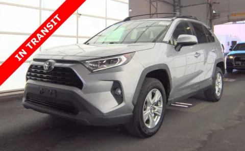 Silver 2021 Toyota RAV4 Hybrid XLE for sale in Alvin, TX