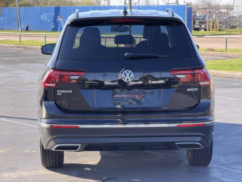 More photos of 2021 Volkswagen Tiguan SEL at Auto Boutique Texas, TX