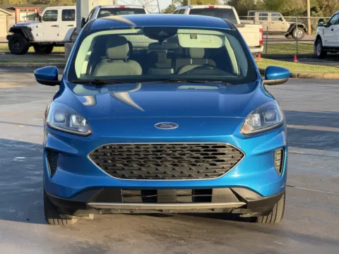 More photos of 2021 Ford Escape SE at Auto Boutique Texas, TX