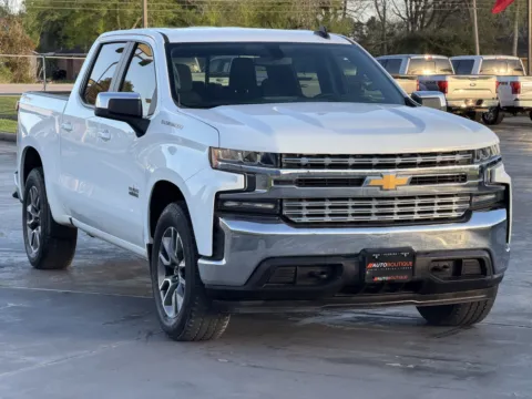Photos of 2020 Chevrolet Silverado 1500 LT for sale in Alvin, TX at Auto Boutique Texas