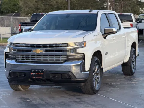 Another view of 2020 Chevrolet Silverado 1500 LT for sale in Alvin, TX at Auto Boutique Texas