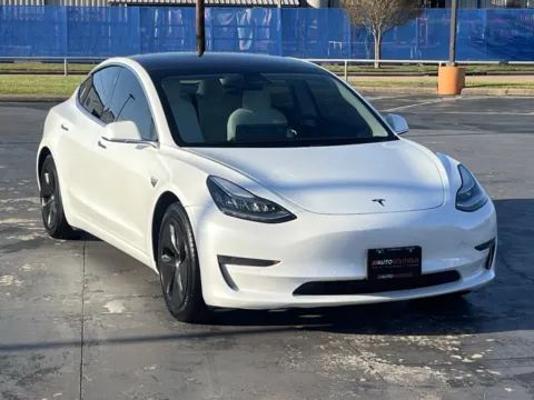 Photos of 2020 Tesla Model 3 Standard Range Plus for sale in Alvin, TX at Auto Boutique Texas