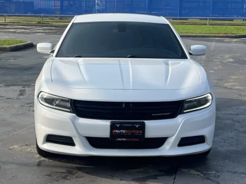 More photos of 2019 Dodge Charger SXT at Auto Boutique Texas, TX