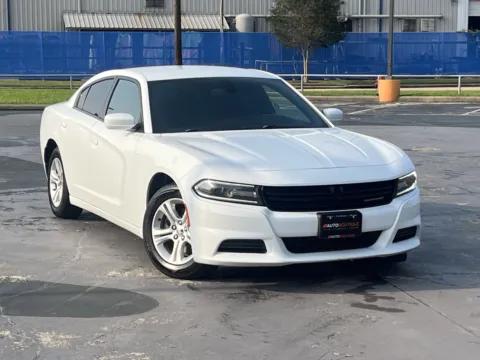 Photos of 2019 Dodge Charger SXT for sale in Alvin, TX at Auto Boutique Texas