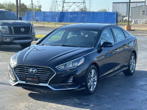 More photos of 2018 Hyundai Sonata SEL at Auto Boutique Texas, TX