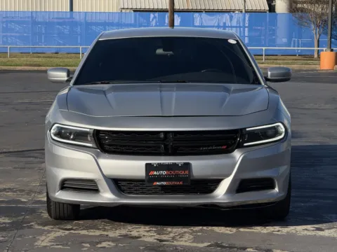 More photos of 2022 Dodge Charger SXT at Auto Boutique Texas, TX