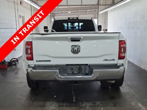 More photos of 2022 Ram 3500 Laramie at Auto Boutique Texas, TX