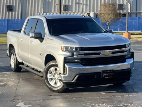 Photos of 2020 Chevrolet Silverado 1500 LT for sale in Alvin, TX at Auto Boutique Texas