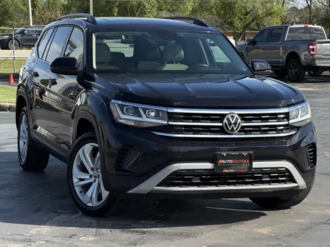 More photos of 2021 Volkswagen Atlas 3.6L V6 SE w Technology at Auto Boutique Texas, TX