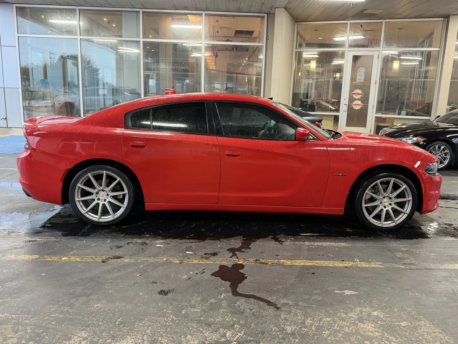 2018 Dodge Charger R/T - Photo 9