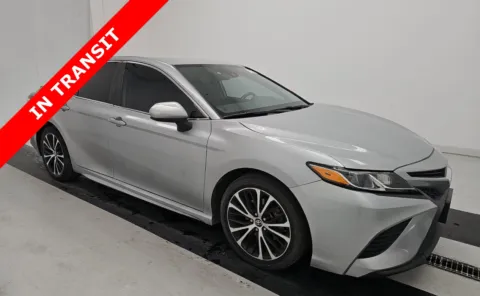 Another view of 2020 Toyota Camry SE for sale in Alvin, TX at Auto Boutique Texas