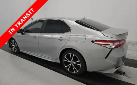 More photos of 2020 Toyota Camry SE at Auto Boutique Texas, TX