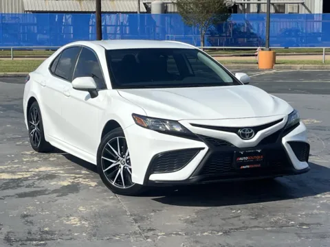 Photos of 2021 Toyota Camry SE Nightshade for sale in Alvin, TX at Auto Boutique Texas