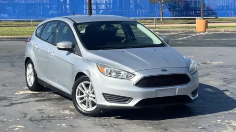 Silver 2016 FORD FOCUS SE for sale in Alvin, TX