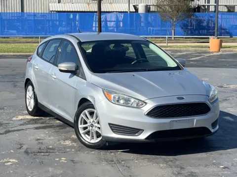 Photos of 2016 FORD FOCUS SE for sale in Alvin, TX at Auto Boutique Texas