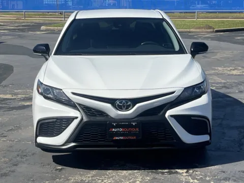 Another view of 2022 Toyota Camry SE Nightshade for sale in Alvin, TX at Auto Boutique Texas