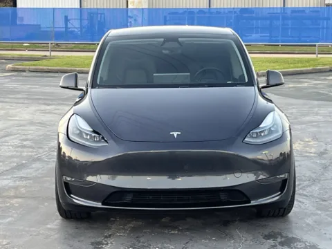More photos of 2024 Tesla Model Y Performance at Auto Boutique Texas, TX
