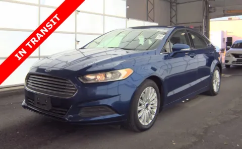 Blue 2016 Ford Fusion SE Hybrid for sale in Alvin, TX