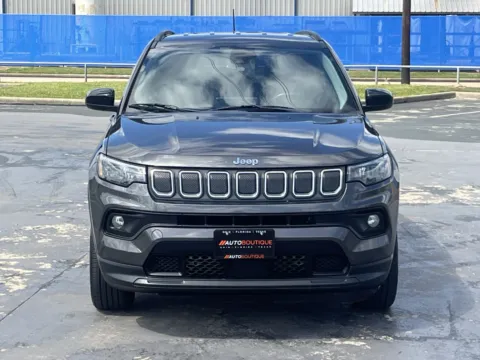 More photos of 2022 Jeep Compass Latitude Lux at Auto Boutique Texas, TX