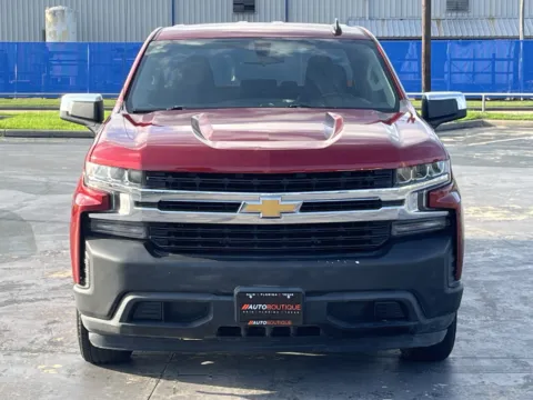 More photos of 2021 Chevrolet Silverado 1500 LT at Auto Boutique Texas, TX