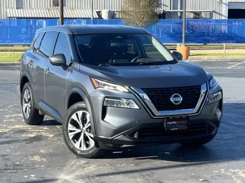 Photos of 2021 Nissan Rogue SV for sale in Alvin, TX at Auto Boutique Texas