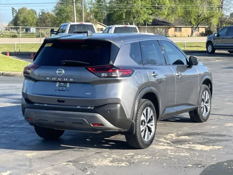 More photos of 2021 Nissan Rogue SV at Auto Boutique Texas, TX