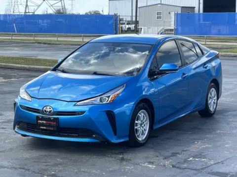 More photos of 2020 Toyota Prius LE at Auto Boutique Texas, TX