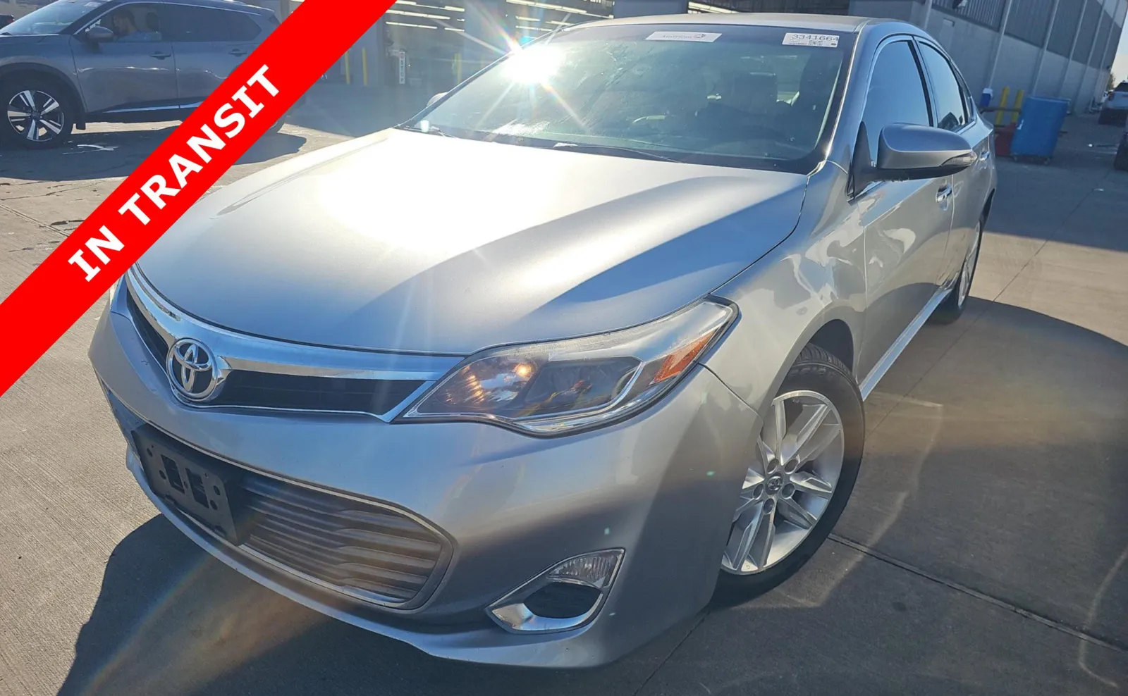 Silver 2015 Toyota Avalon XLE for sale in Alvin, TX
