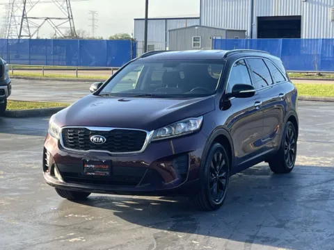 Another view of 2019 Kia Sorento S V6 for sale in Alvin, TX at Auto Boutique Texas