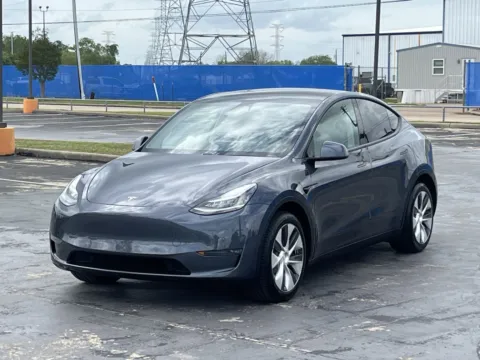 More photos of 2020 Tesla Model Y Long Range at Auto Boutique Texas, TX