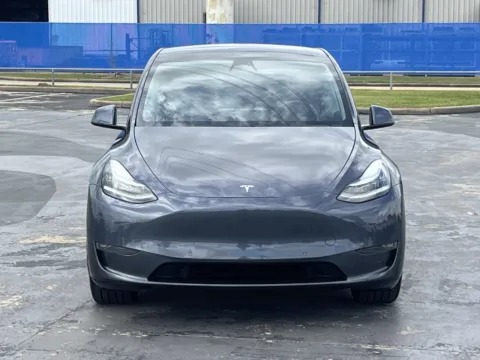 More photos of 2020 Tesla Model Y Long Range at Auto Boutique Texas, TX