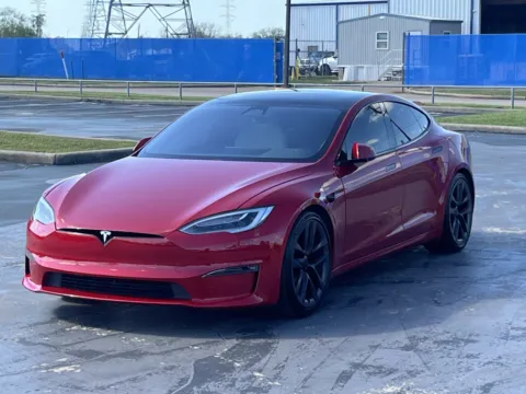 More photos of 2022 Tesla Model S at Auto Boutique Texas, TX
