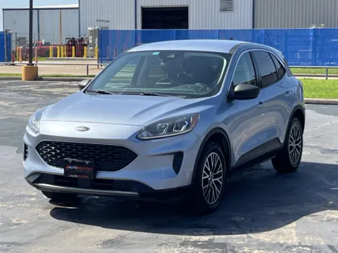 Another view of 2022 Ford Escape SE Plug-In Hybrid for sale in Alvin, TX at Auto Boutique Texas