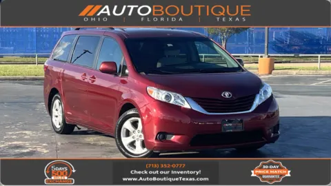 Black 2015 Toyota Sienna LE for sale in Alvin, TX