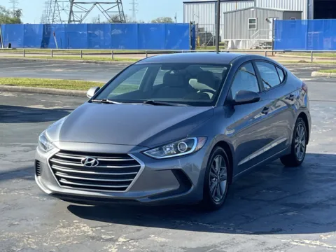 More photos of 2018 Hyundai Elantra SEL at Auto Boutique Texas, TX