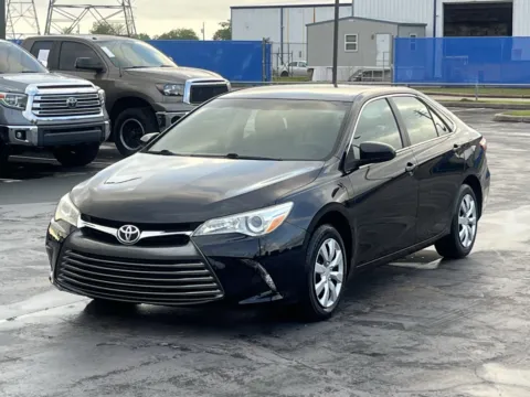 Another view of 2017 Toyota Camry LE for sale in Alvin, TX at Auto Boutique Texas