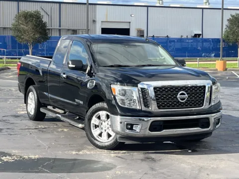 Photos of 2017 Nissan Titan SV for sale in Alvin, TX at Auto Boutique Texas