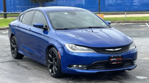 Blue 2015 Chrysler 200 S for sale in Alvin, TX